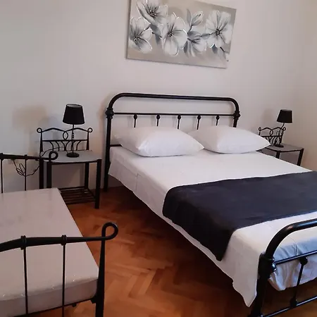 Okrug Appartement *
